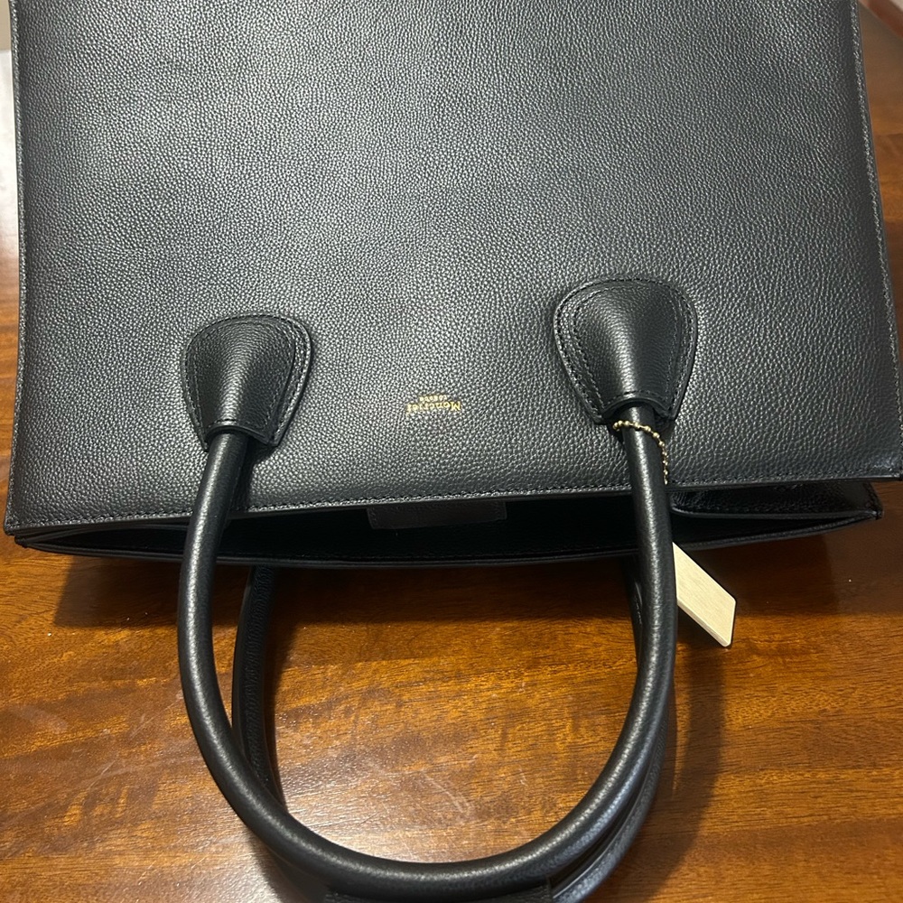Moncrief London Black Tote Bag - Picture 5 of 11